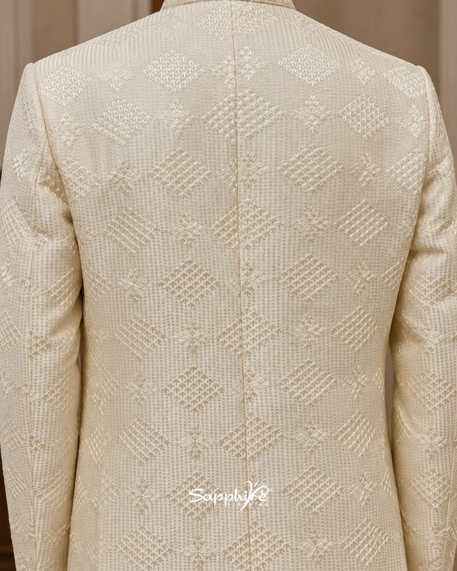 Ivory Crest Jacquard Three-Piece Formal Suit detail 4