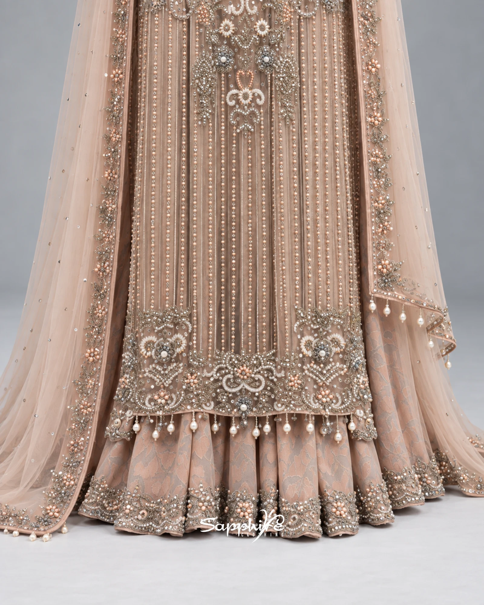 Rose Quartz Heritage Gown Set detail 6